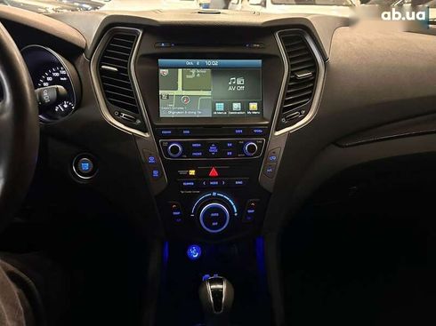 Hyundai Santa Fe 2016 - фото 15