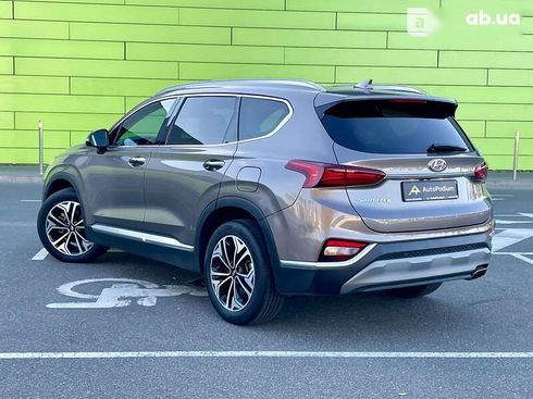 Hyundai Santa Fe 2018 - фото 20