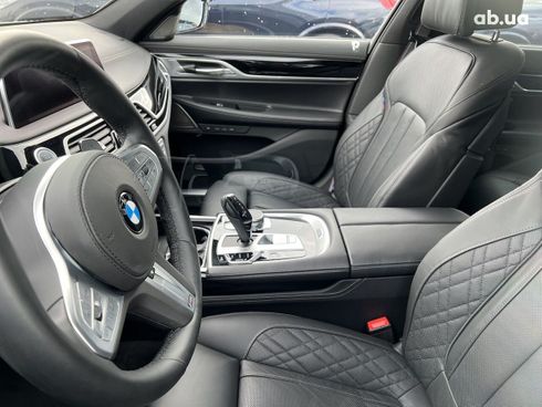 BMW 7 серия 2022 - фото 9