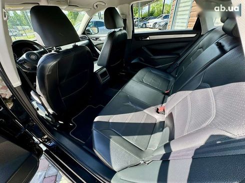Volkswagen Passat 2015 - фото 19
