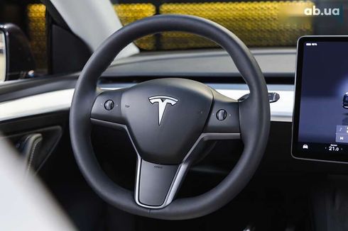 Tesla Model Y 2024 - фото 23