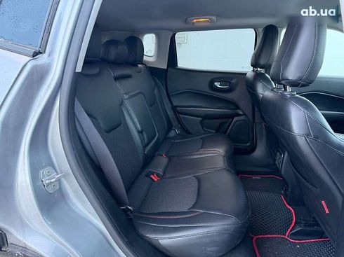 Jeep Compass 2019 - фото 11