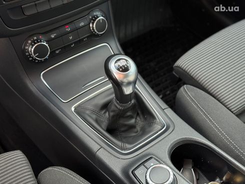 Mercedes-Benz B-Класс 2017 серый - фото 25