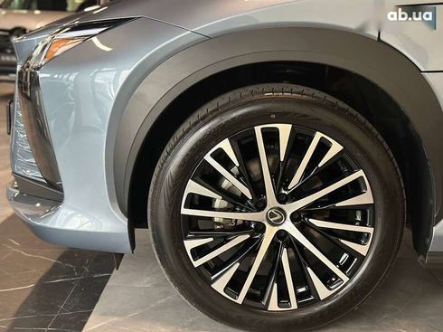 Lexus RZ 450e 2023 - фото 6