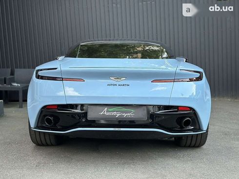 Aston Martin DB11 2016 - фото 9