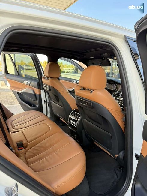 BMW X5 2018 - фото 18