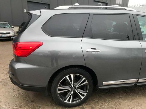 Nissan Pathfinder 2017 серый - фото 37