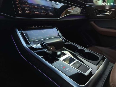Audi Q8 2019 - фото 23