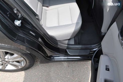 Hyundai Elantra 2017 - фото 25