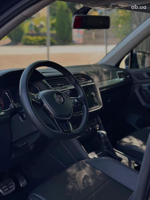Volkswagen Tiguan Allspace 2019 черный - фото 5