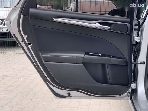 Ford Fusion 2015 - фото 26
