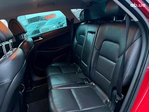 Hyundai Tucson 2017 красный - фото 36