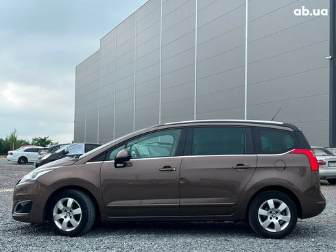 Peugeot 5008 2014 коричневый - фото 9