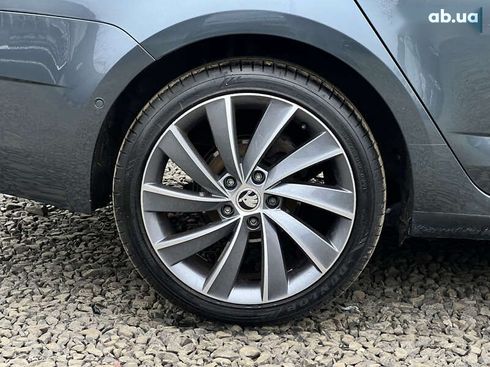 Skoda Octavia 2020 - фото 23