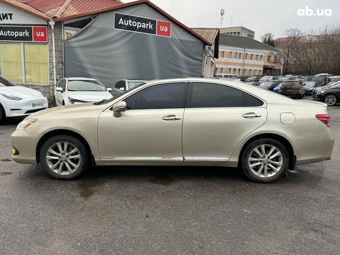 Lexus ES 2009 бежевый - фото 10