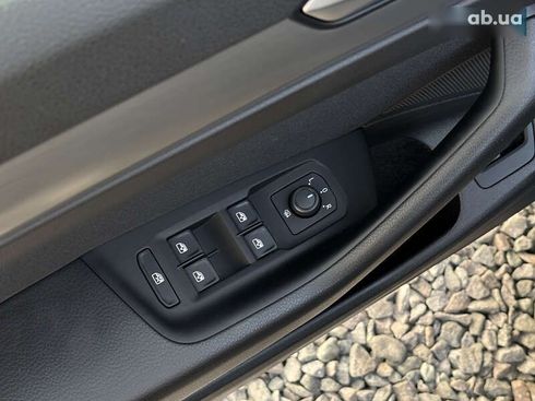 Volkswagen Passat 2020 - фото 25