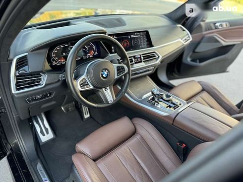 BMW X5 2021 - фото 28