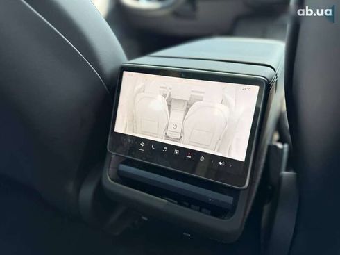Tesla Model 3 2024 - фото 16