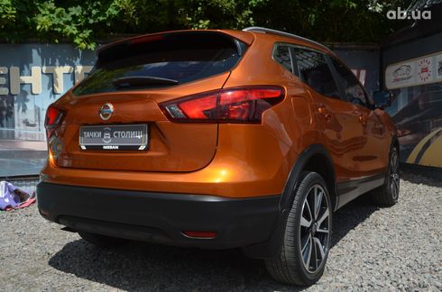 Nissan Rogue 2017 оранжевый - фото 7