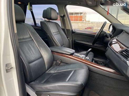 BMW X5 2010 - фото 15