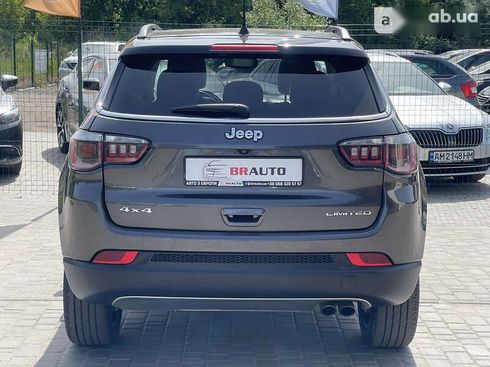 Jeep Compass 2018 - фото 19