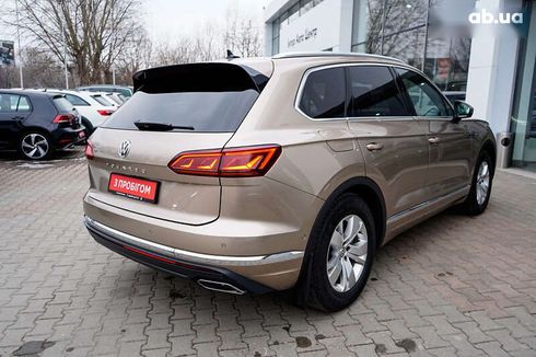 Volkswagen Touareg 2019 - фото 4