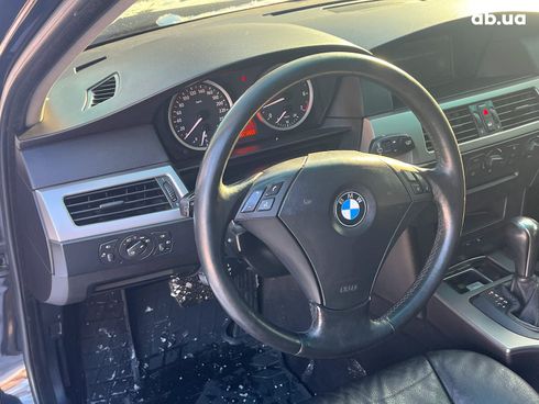 BMW 5 серия 2004 черный - фото 19