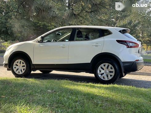 Nissan Qashqai 2021 - фото 13