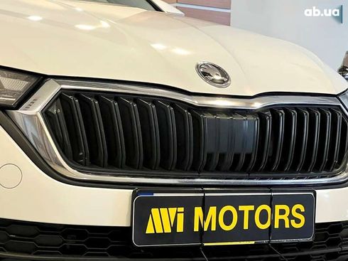 Skoda Octavia 2020 - фото 12