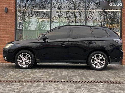 Mitsubishi Outlander 2012 - фото 5