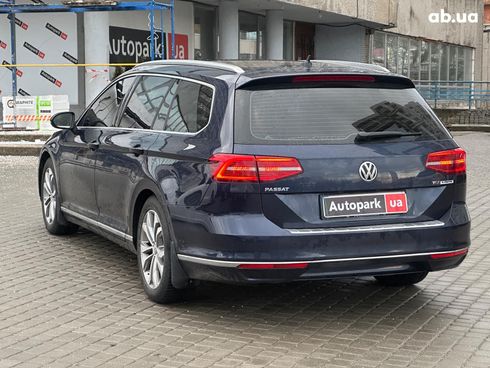 Volkswagen passat b8 2015 синий - фото 15
