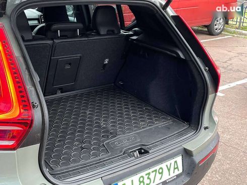 Volvo XC40 2021 - фото 23