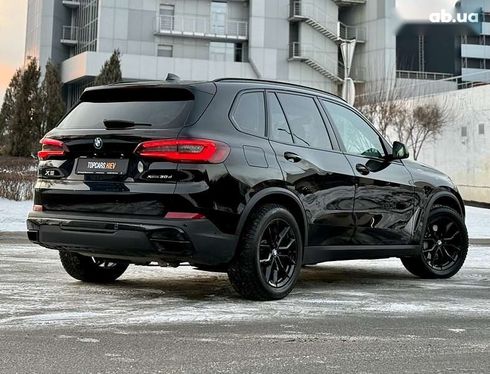 BMW X5 2022 - фото 17
