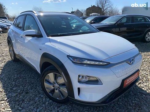 Hyundai Kona Electric 2020 - фото 19