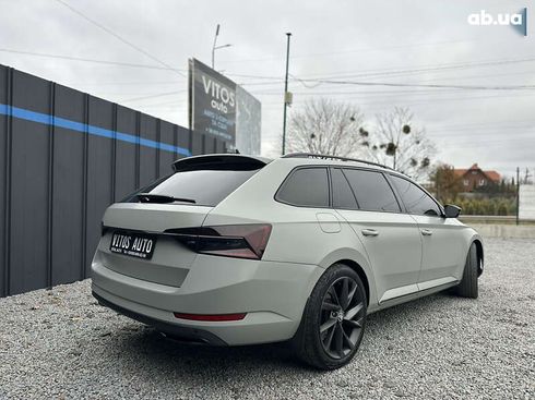 Skoda Superb 2020 - фото 7