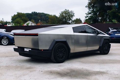 Tesla Cybertruck 2024 - фото 6
