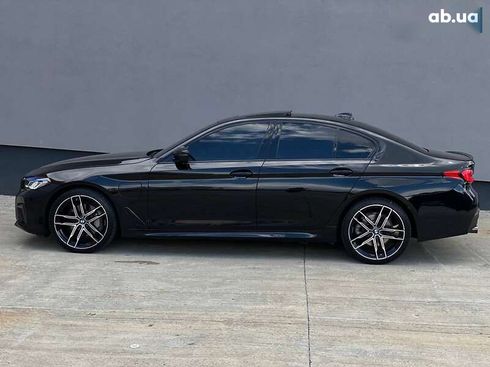 BMW 5 серия 2018 - фото 23