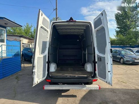 Mercedes-Benz Sprinter 2017 - фото 9