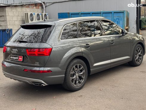 Audi Q7 2015 серый - фото 8