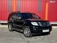 Продаж вживаних Nissan Pathfinder 2011 року в Києві - купити на Автобазарі