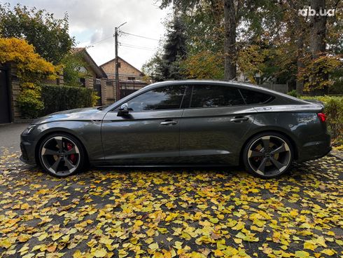 Audi S5 2019 серый - фото 9