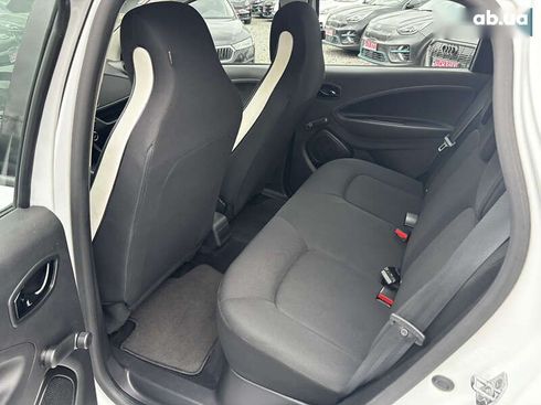 Renault Zoe 2020 - фото 23
