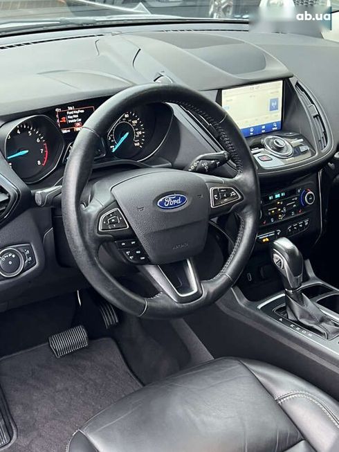Ford Escape 2019 - фото 24