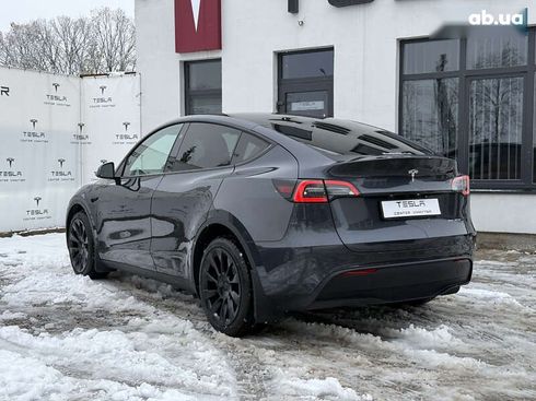 Tesla Model Y 2024 - фото 10