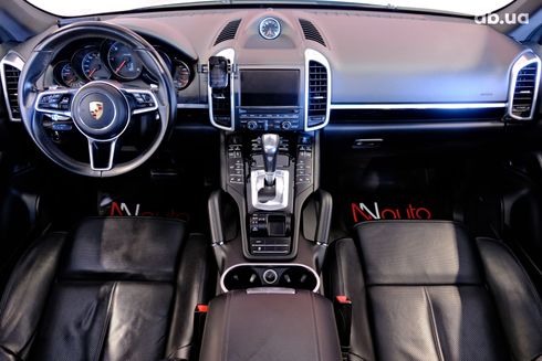 Porsche Cayenne 2015 серый - фото 7