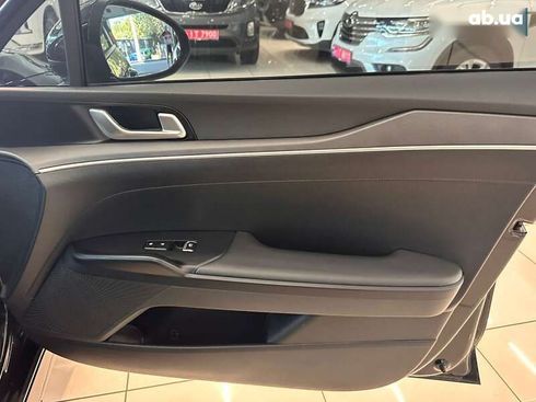 Kia K5 2022 - фото 26