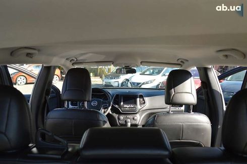 Jeep Cherokee 2019 - фото 21