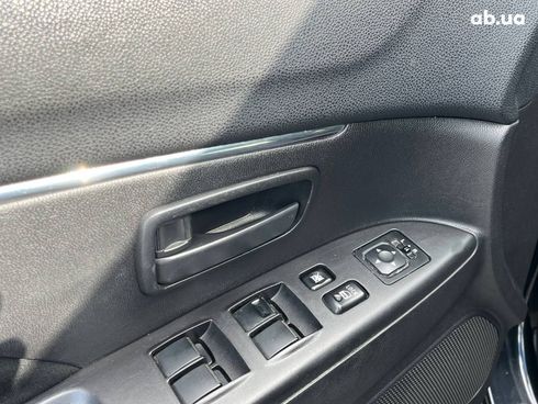 Mitsubishi ASX 2014 черный - фото 35