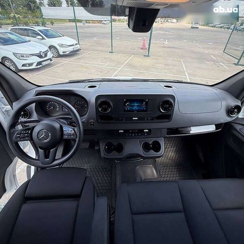 Mercedes-Benz Sprinter 2020 - фото 27