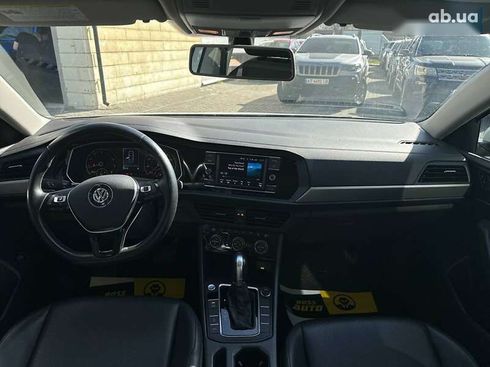 Volkswagen Jetta 2018 - фото 18